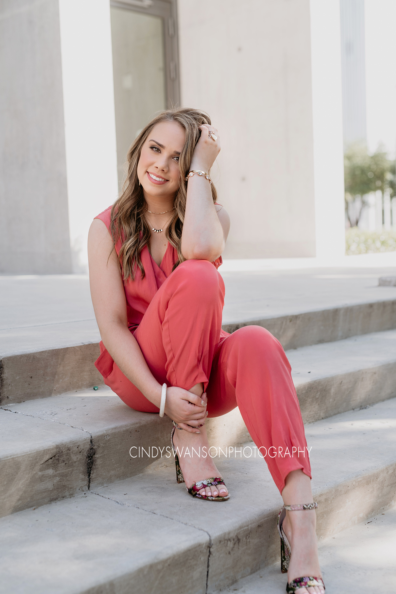 girls senior portraits in dallas