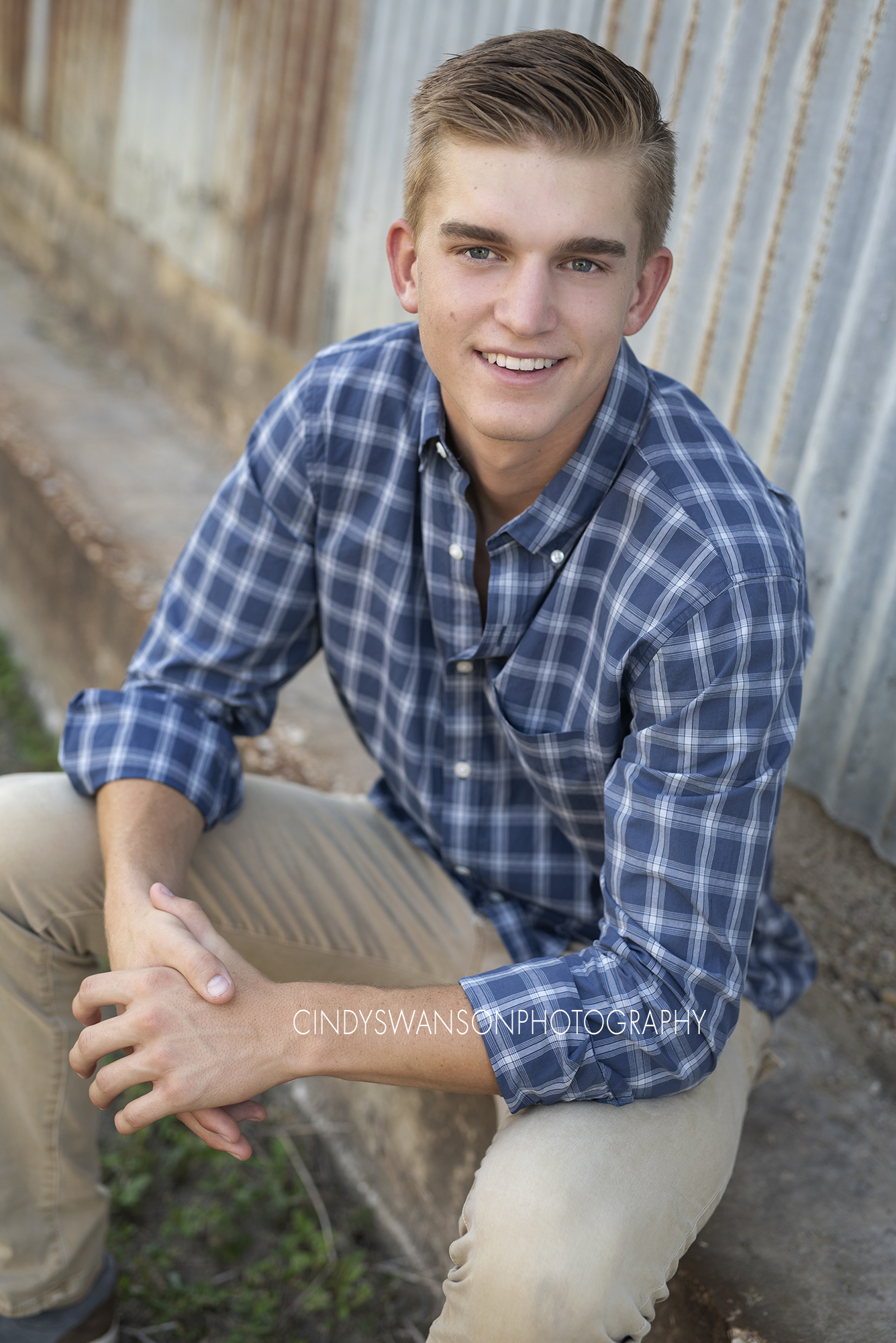 senior portraits for guys in dallas